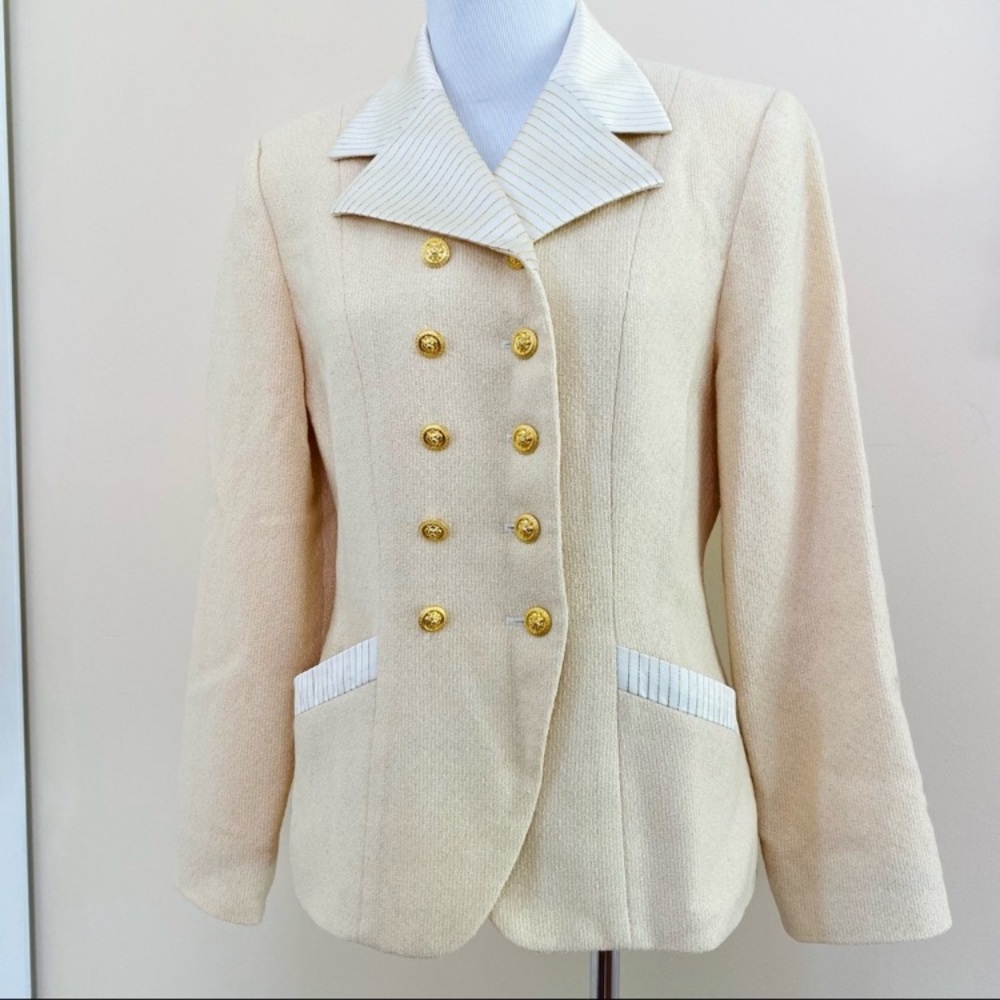 VINTAGE ALBERT NIPON BLAZER
JACKET STRUCTURED IVORY CREAM BEIGE WOOL BLEND SZ 4 - Picture 9 of 14